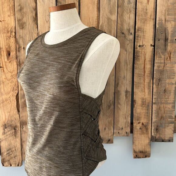 Lululemon Var City Muscle Tank Running Workout Heathered Olive Hip Length Size 4 - Picture 3 of 8